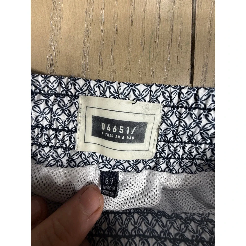 04651/ A Trip in a Bag Swim Shorts Kids 6-7 Navy Blue White Geometric Tile